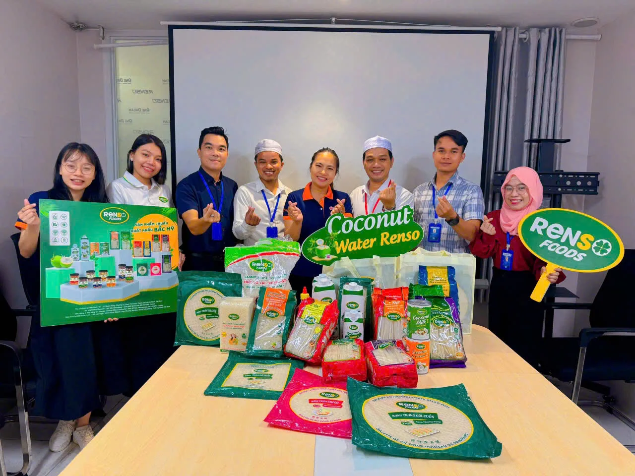 Sản phẩm thực phẩm Halal của doanh nghiệp Việt Nam trong buổi làm việc chứng nhận